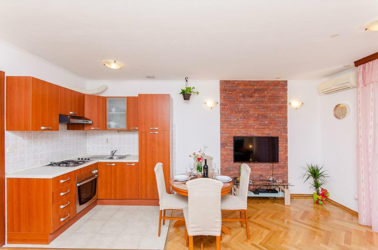 Apartment Lucija 斯普利特 外观 照片
